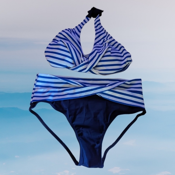 Women's 2 Piece Swimsuit, Large - Picture 5 of 6